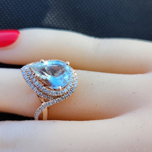 14K rose gold ring with aquamarine stone and diamonds halo - Picture 7 of 15